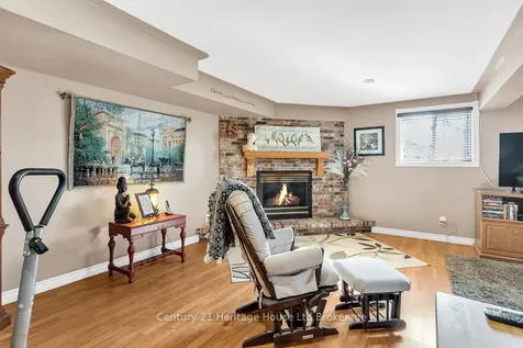 20 Woodcock Drive Tillsonburg ON N4G 4M2