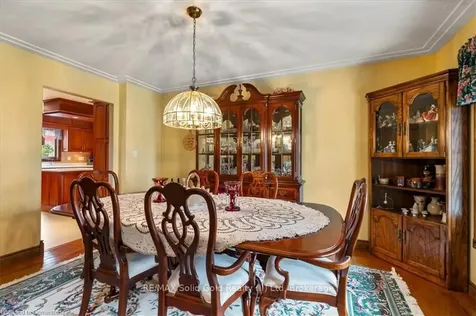 2 Hickory Hollow Brant ON N0E 1N0