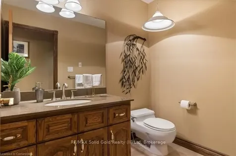 2 Hickory Hollow Brant ON N0E 1N0