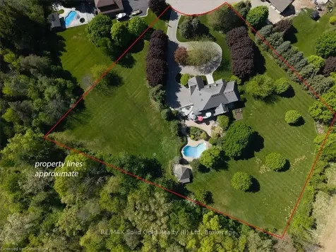 2 Hickory Hollow Brant ON N0E 1N0