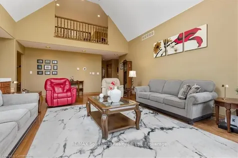 2 Hickory Hollow Brant ON N0E 1N0