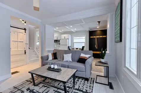 43 Glendale Avenue Deep River ON K0J 1P0