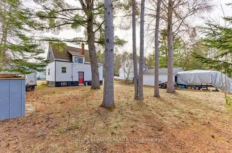 43 Glendale Avenue Deep River ON K0J 1P0