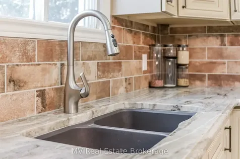 724 Woodhill Drive Centre Wellington ON N1M 3M8