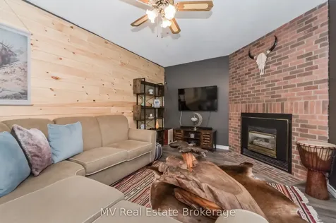 724 Woodhill Drive Centre Wellington ON N1M 3M8