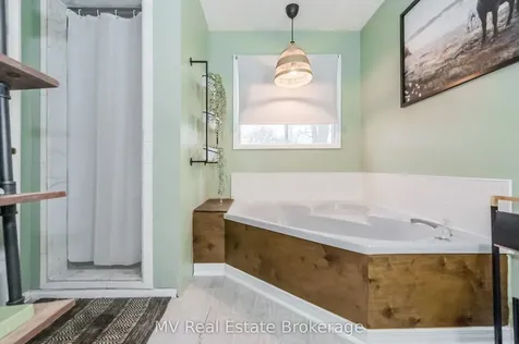 724 Woodhill Drive Centre Wellington ON N1M 3M8