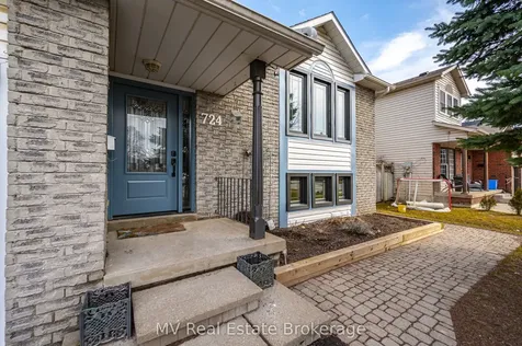 724 Woodhill Drive Centre Wellington ON N1M 3M8