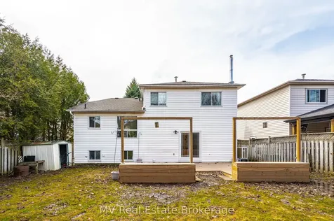 724 Woodhill Drive Centre Wellington ON N1M 3M8