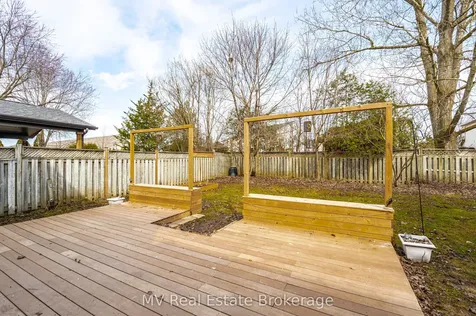 724 Woodhill Drive Centre Wellington ON N1M 3M8