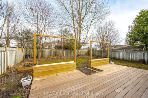 724 Woodhill Drive Centre Wellington ON N1M 3M8