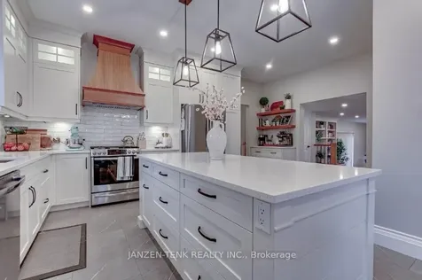 32 Street George Street Aylmer ON N5H 2M1