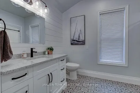 32 Street George Street Aylmer ON N5H 2M1