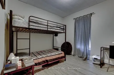 32 Street George Street Aylmer ON N5H 2M1