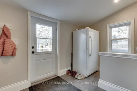 32 Street George Street Aylmer ON N5H 2M1