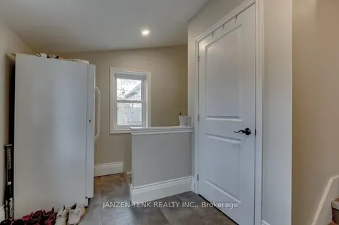 32 Street George Street Aylmer ON N5H 2M1