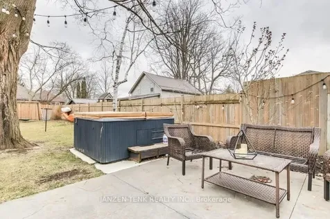 32 Street George Street Aylmer ON N5H 2M1