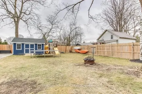 32 Street George Street Aylmer ON N5H 2M1