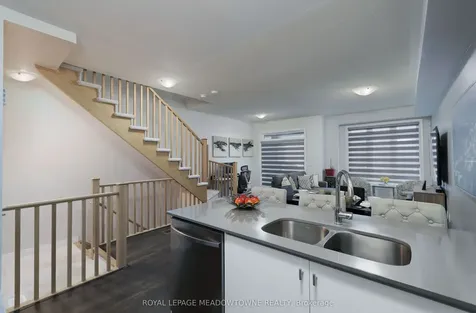 585 Colborne Street Brantford ON N3S 0K4