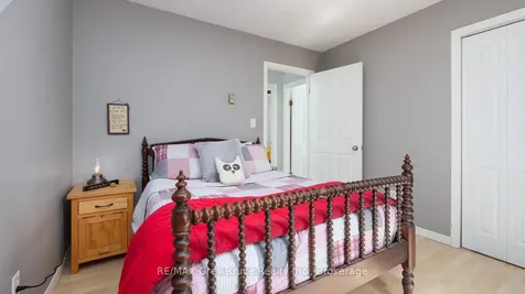 11 Shoreline Drive Northern Bruce Peninsula ON N0H 1Z0