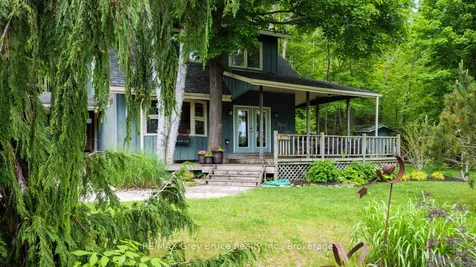 11 Shoreline Drive Northern Bruce Peninsula ON N0H 1Z0