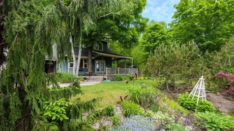 11 Shoreline Drive Northern Bruce Peninsula ON N0H 1Z0