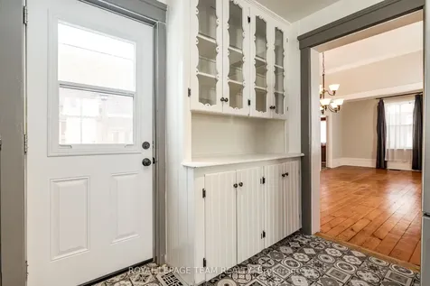 37 Orchard Street Brockville ON K6V 2J6