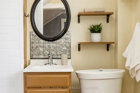 37 Orchard Street Brockville ON K6V 2J6