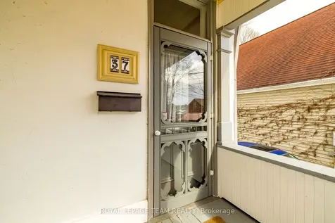 37 Orchard Street Brockville ON K6V 2J6