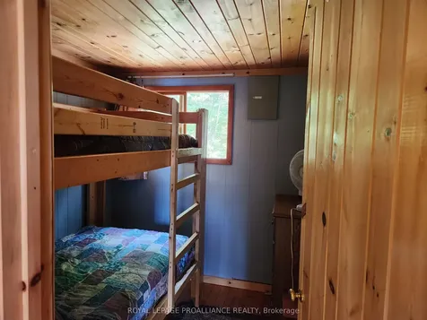 102 Mazinaw Lake N/a Addington Highlands ON K0H 1K0