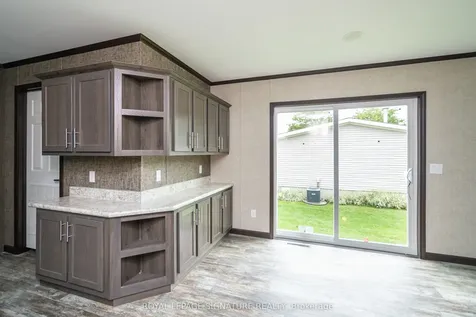 126 Regency Drive Chatham-kent ON N7L 4E4