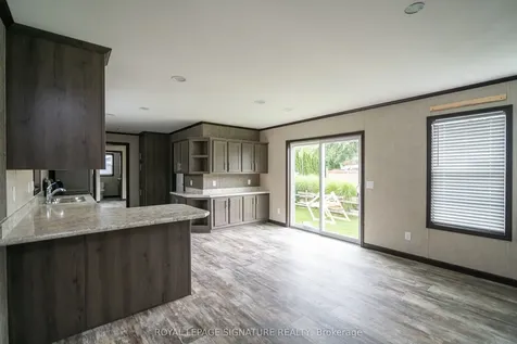 126 Regency Drive Chatham-kent ON N7L 4E4