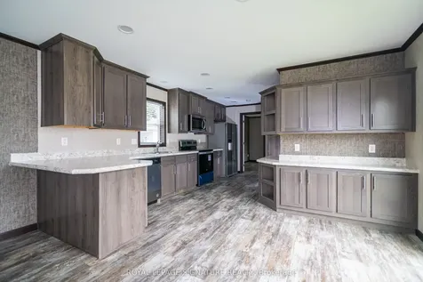 126 Regency Drive Chatham-kent ON N7L 4E4