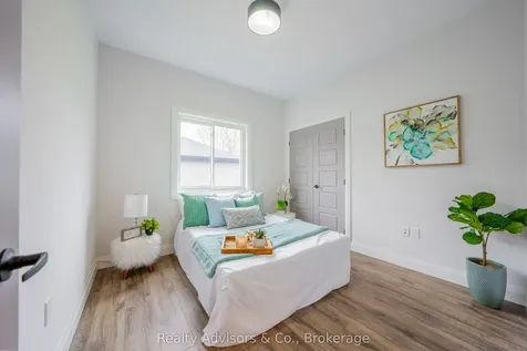 165 Gordon Street Chatham-kent ON N0P 1C0