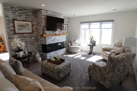 215 Lake Breeze Drive Ashfield-colborne-wawanosh ON N7A 0C6