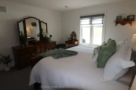 215 Lake Breeze Drive Ashfield-colborne-wawanosh ON N7A 0C6