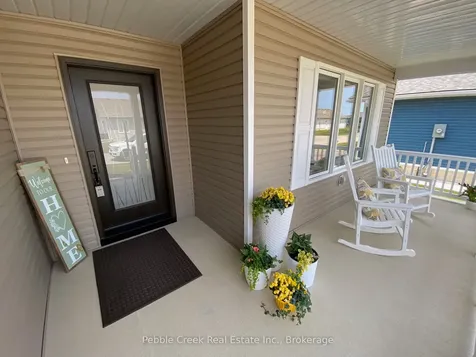 215 Lake Breeze Drive Ashfield-colborne-wawanosh ON N7A 0C6