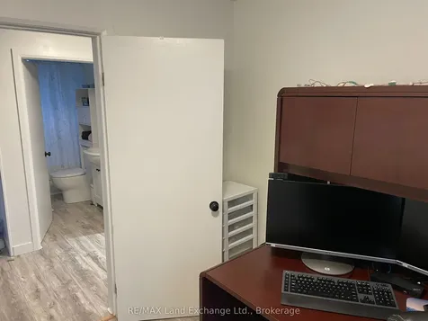 233 Macdonald Lane Saugeen Shores ON N0H 2L0