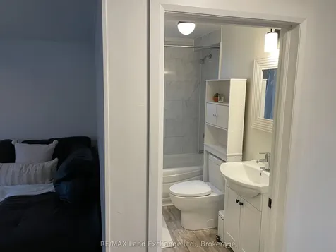 233 Macdonald Lane Saugeen Shores ON N0H 2L0