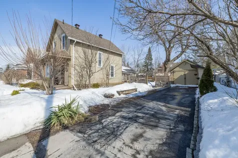 27 Hawthorne Avenue Carleton Place ON K7C 3B1