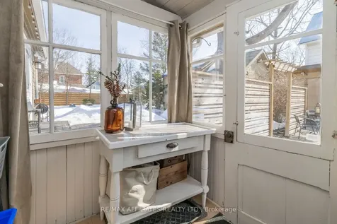 27 Hawthorne Avenue Carleton Place ON K7C 3B1