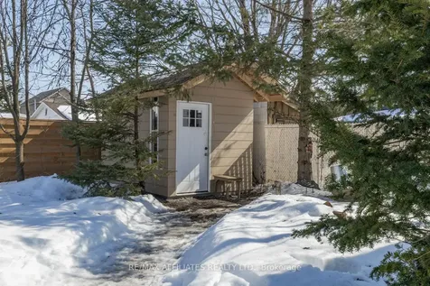 27 Hawthorne Avenue Carleton Place ON K7C 3B1