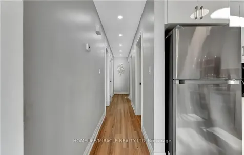 248 Grand Street Brantford ON N3R 4C4