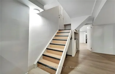 248 Grand Street Brantford ON N3R 4C4