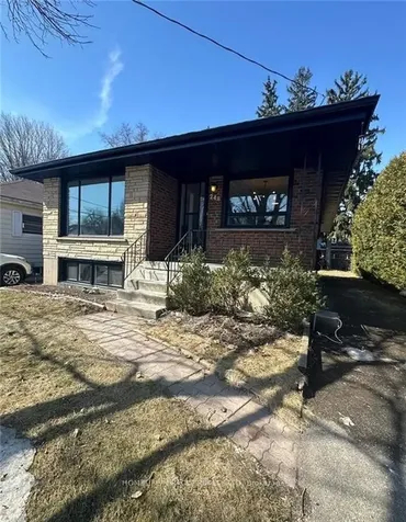 248 Grand Street Brantford ON N3R 4C4