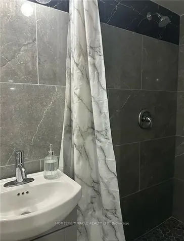 248 Grand Street Brantford ON N3R 4C4