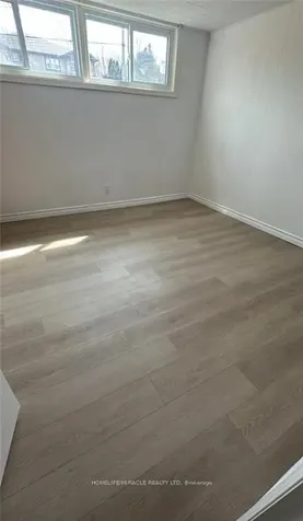 248 Grand Street Brantford ON N3R 4C4