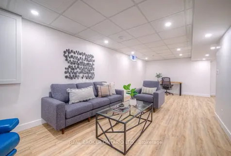 10 Hume Drive Cambridge ON N1T 1N2