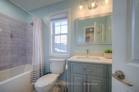 10 Hume Drive Cambridge ON N1T 1N2