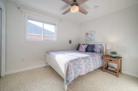 10 Hume Drive Cambridge ON N1T 1N2