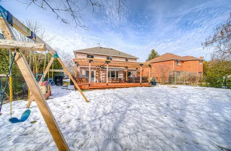 10 Hume Drive Cambridge ON N1T 1N2